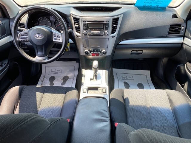 2013 Subaru Outback 2.5i Premium