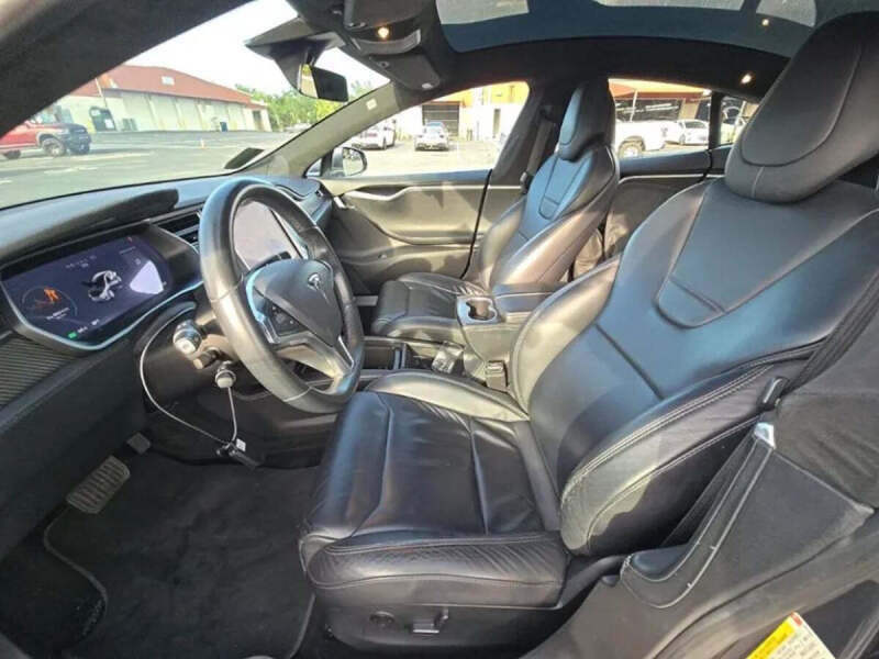 2017 Tesla Model S 75