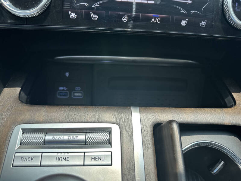 2024 Genesis GV80