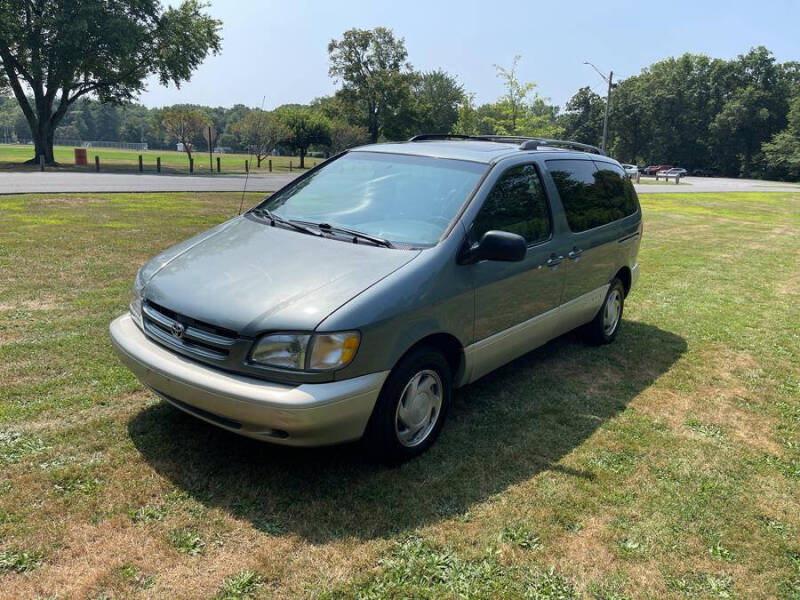 1999 Toyota Sienna
