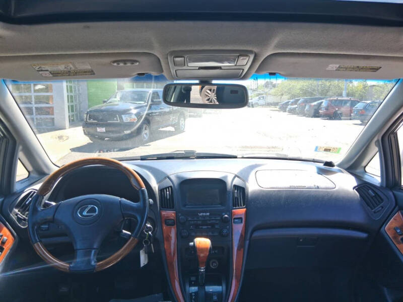 2002 Lexus RX 300