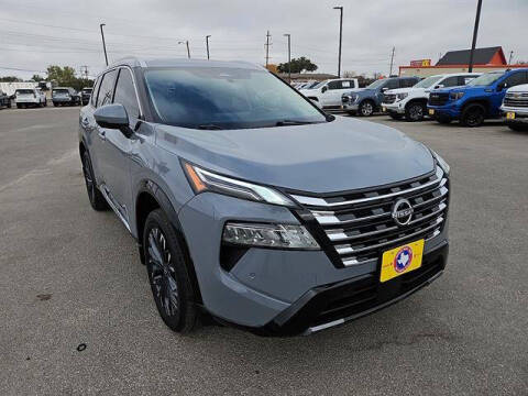 2025 Nissan Rogue Platinum