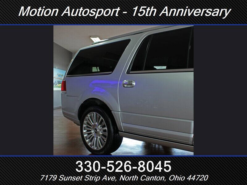 2017 Lincoln Navigator L Select