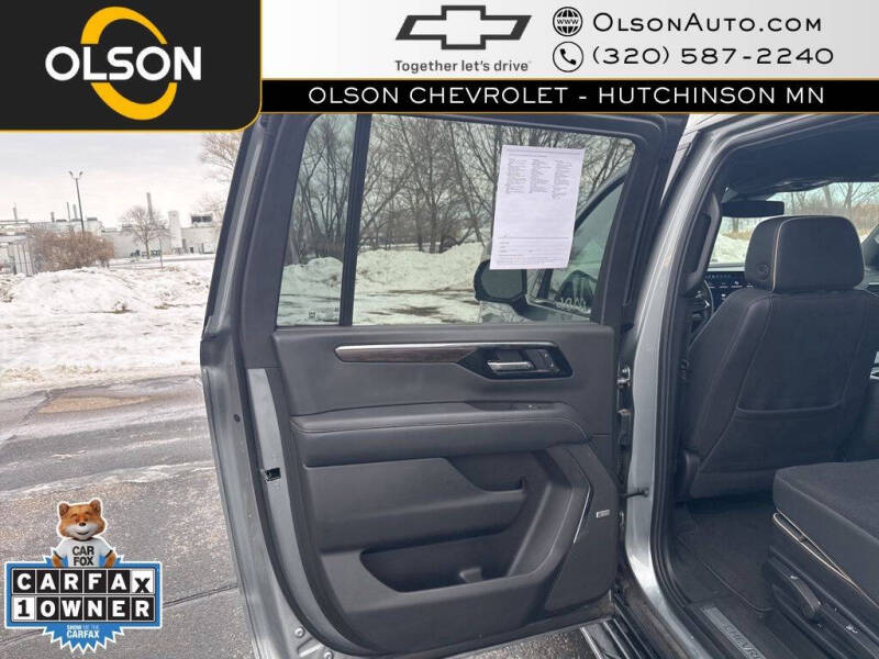 2025 Chevrolet Suburban Premier