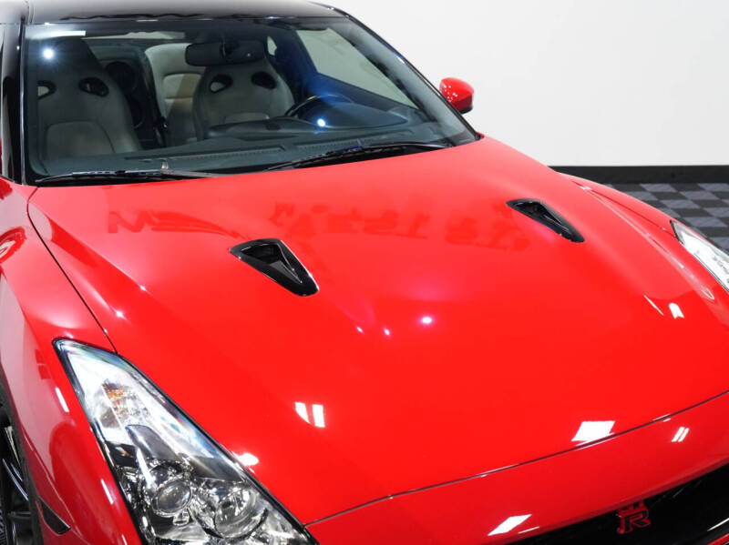 2012 Nissan GT-R Premium