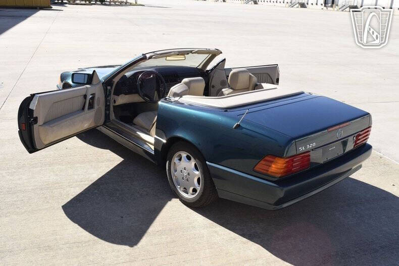 1994 Mercedes-Benz SL-Class SL 320