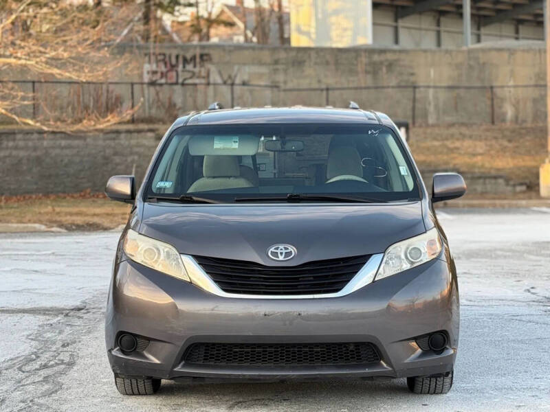 2013 Toyota Sienna