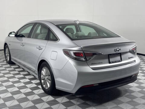 2016 Hyundai Sonata Hybrid SE