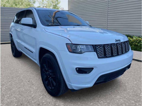 2018 Jeep Grand Cherokee Altitude