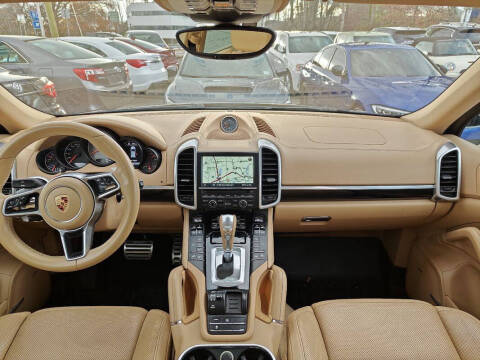 2016 Porsche Cayenne S