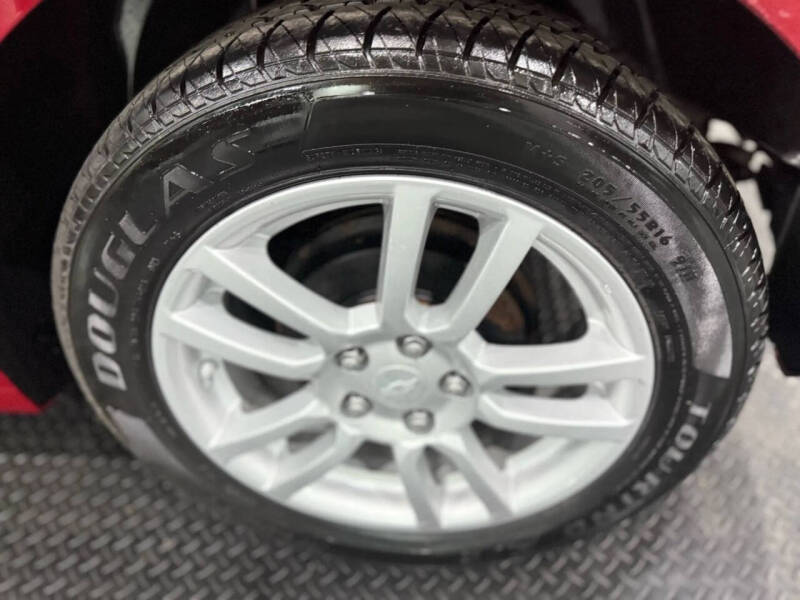 2014 Chevrolet Sonic LT Manual