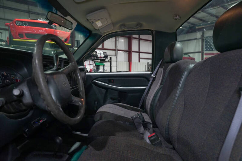 2000 Chevrolet Silverado 1500 LS