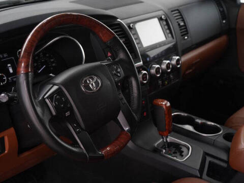 2022 Toyota Sequoia Platinum