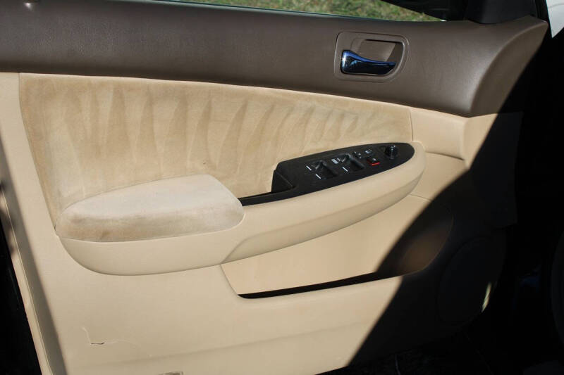 2005 Honda Accord LX