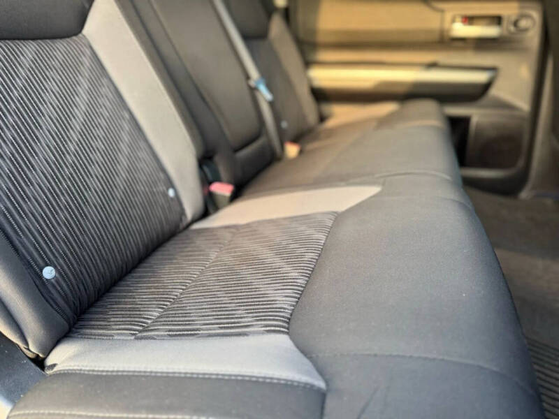 2016 Toyota Tundra SR5