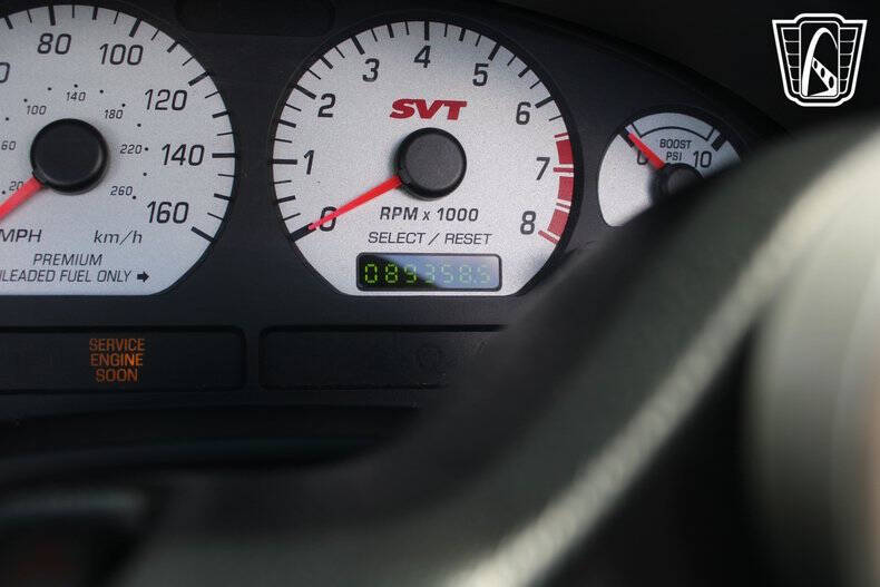 2004 Ford Mustang SVT Cobra
