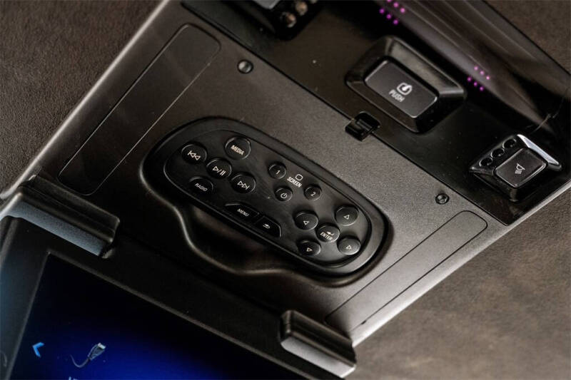 2019 Cadillac Escalade Platinum