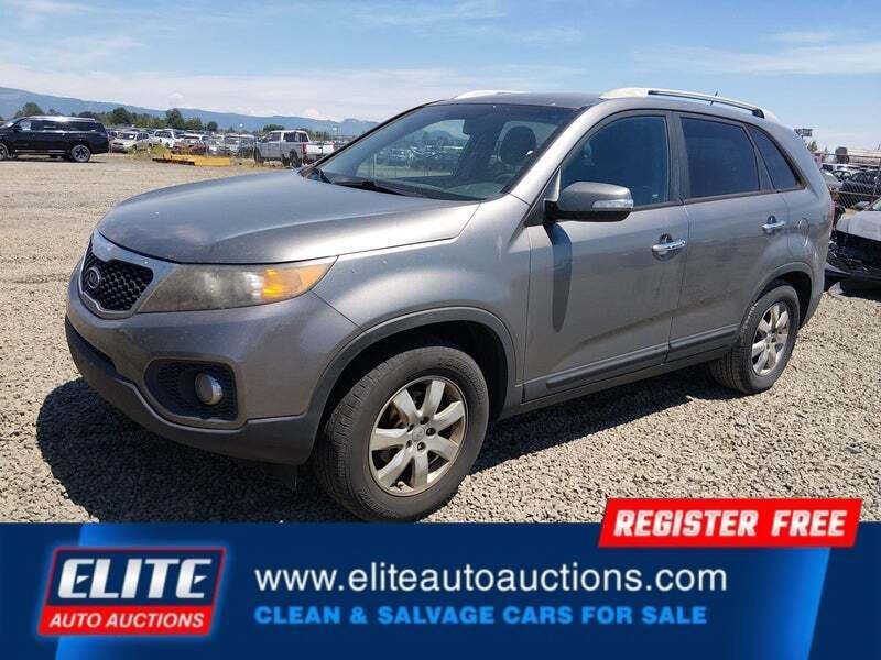 2012 Kia Sorento LX