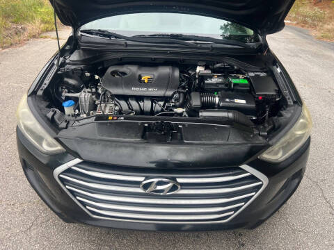 2017 Hyundai Elantra SE