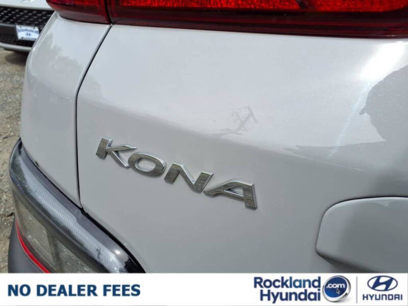 2022 Hyundai Kona SEL