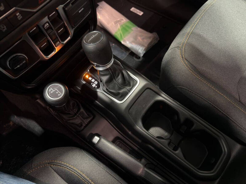 2026 Jeep Gladiator Sport S