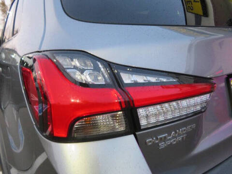 2023 Mitsubishi Outlander Sport SE