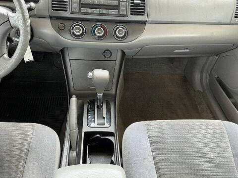 2006 Toyota Camry LE