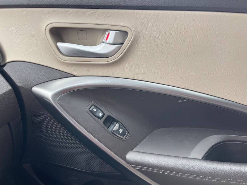 2017 Hyundai Santa Fe Sport 2.4L