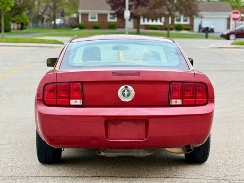 2008 Ford Mustang V6 Deluxe