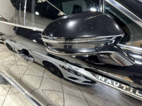 2021 Lincoln Nautilus Reserve