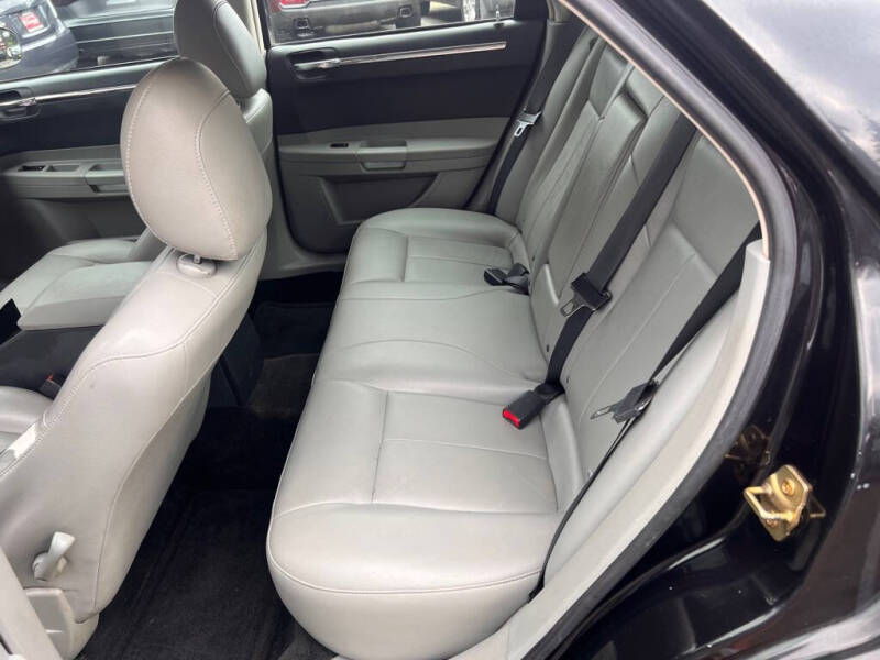 2006 Chrysler 300 Touring