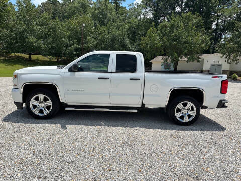 2017 Chevrolet Silverado 1500 Custom