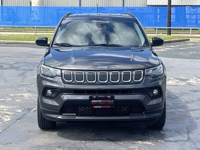 2022 Jeep Compass Latitude Lux