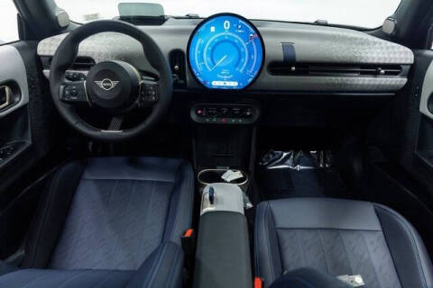 2025 MINI Hardtop 2 Door