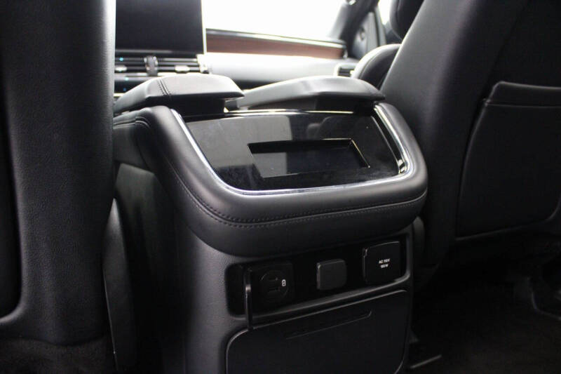 2023 Lincoln Navigator Reserve