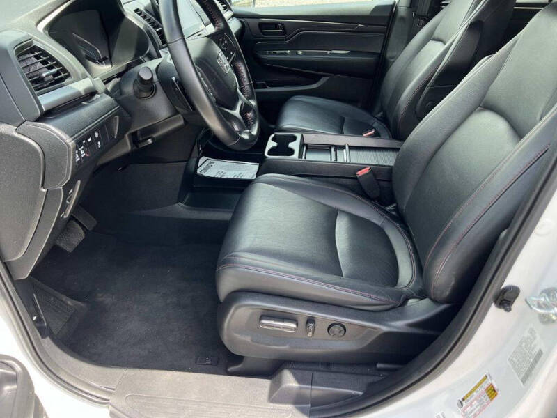 2023 Honda Odyssey Sport