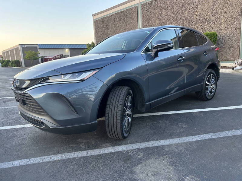 2023 Toyota Venza LE