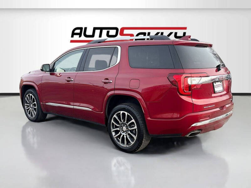 2020 GMC Acadia Denali
