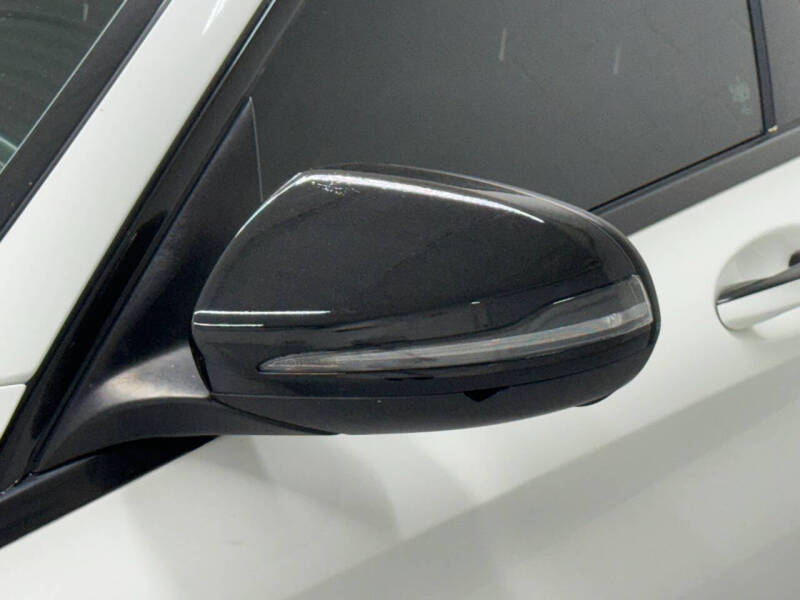 2016 Mercedes-Benz C-Class AMG C 63 S