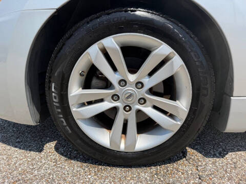 2012 Nissan Altima 3.5 SR