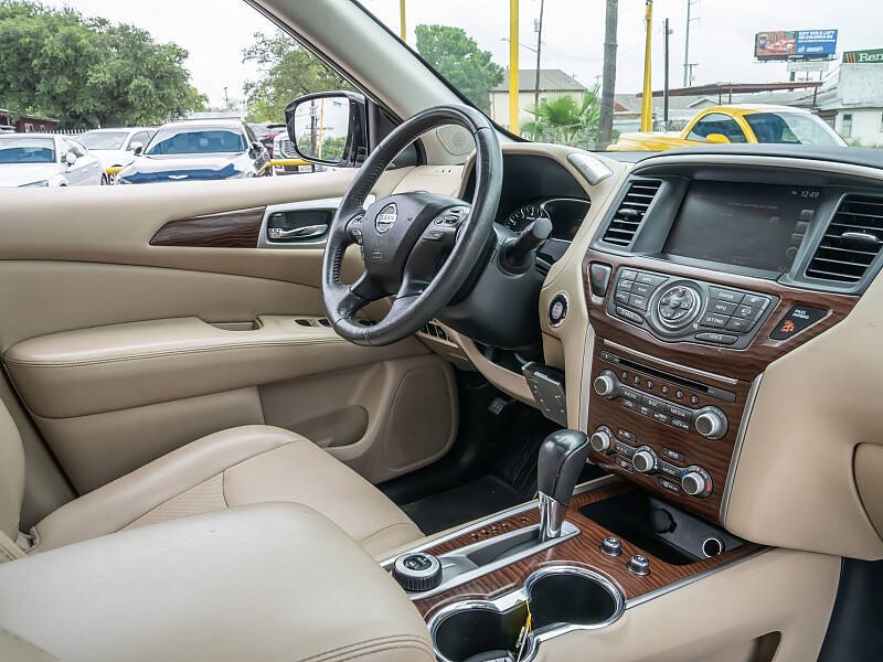 2017 Nissan Pathfinder
