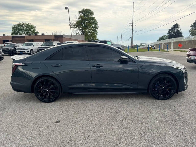 2025 Cadillac CT4-V