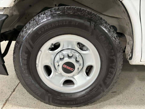 2017 GMC Savana 3500