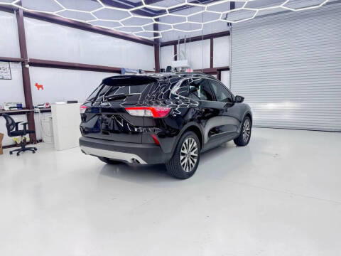 2020 Ford Escape Titanium