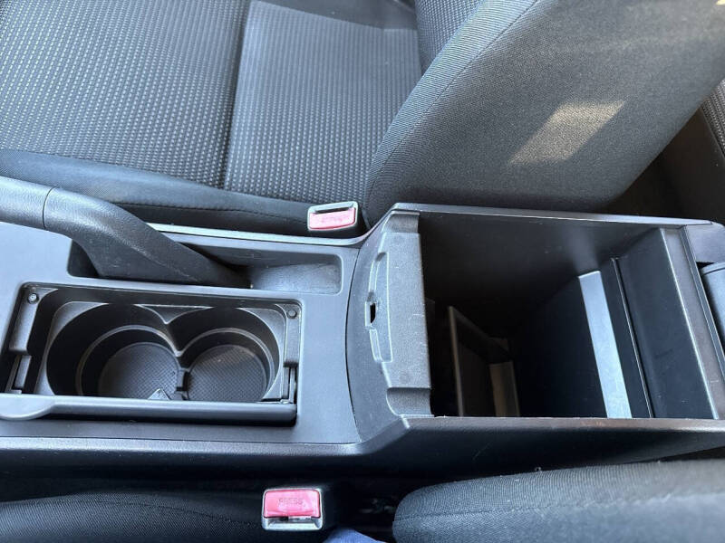 2013 Mazda MAZDA3 i Touring