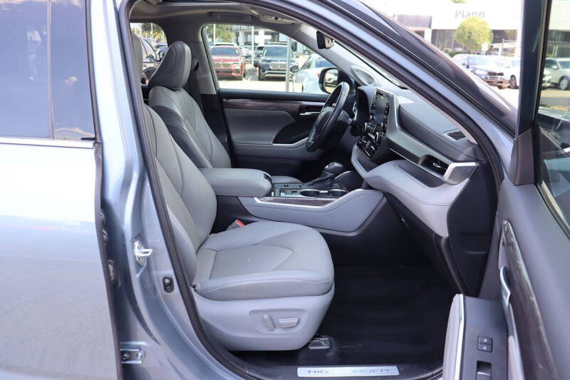 2021 Toyota Highlander Limited