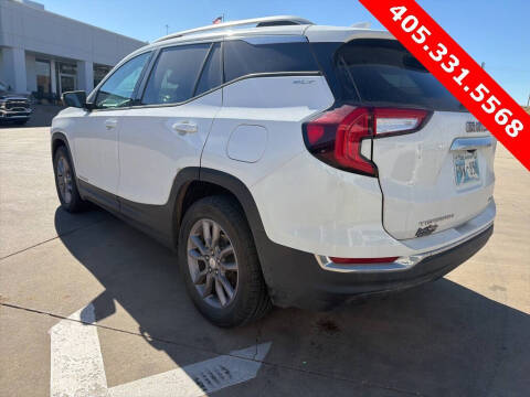 2023 GMC Terrain SLT