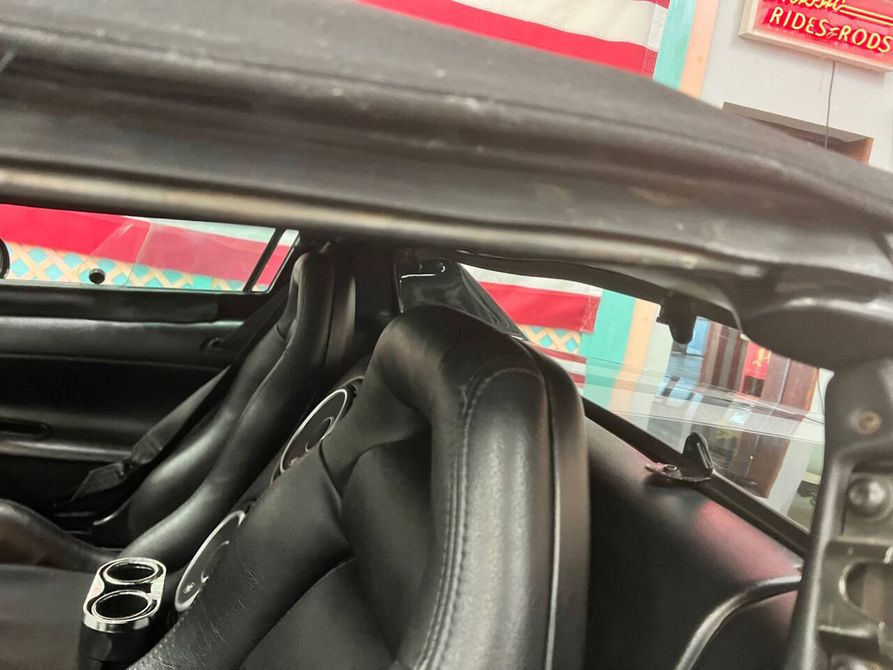 1996 Dodge Viper 32