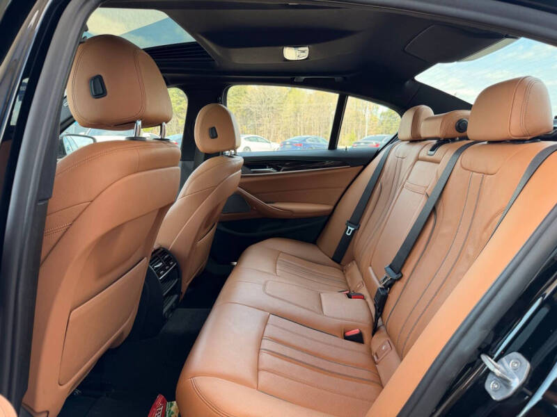 2019 BMW 5 Series 540i
