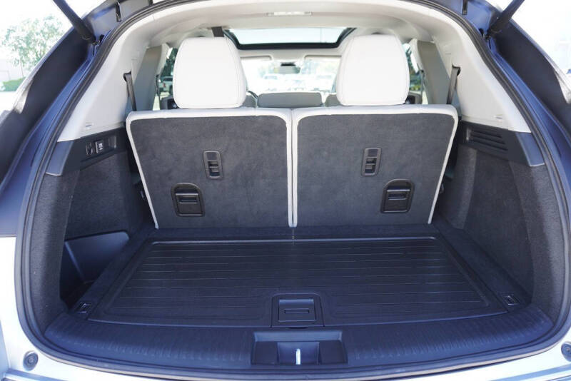 2022 Acura MDX w/Tech